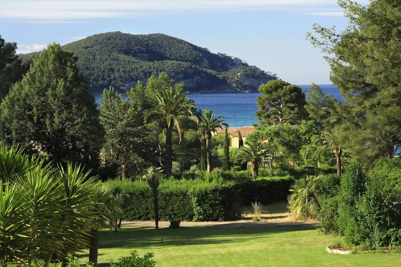 Grand Hotel Des Lecques; BW Signature Collection Saint-Cyr-sur-Mer 3*,  France
