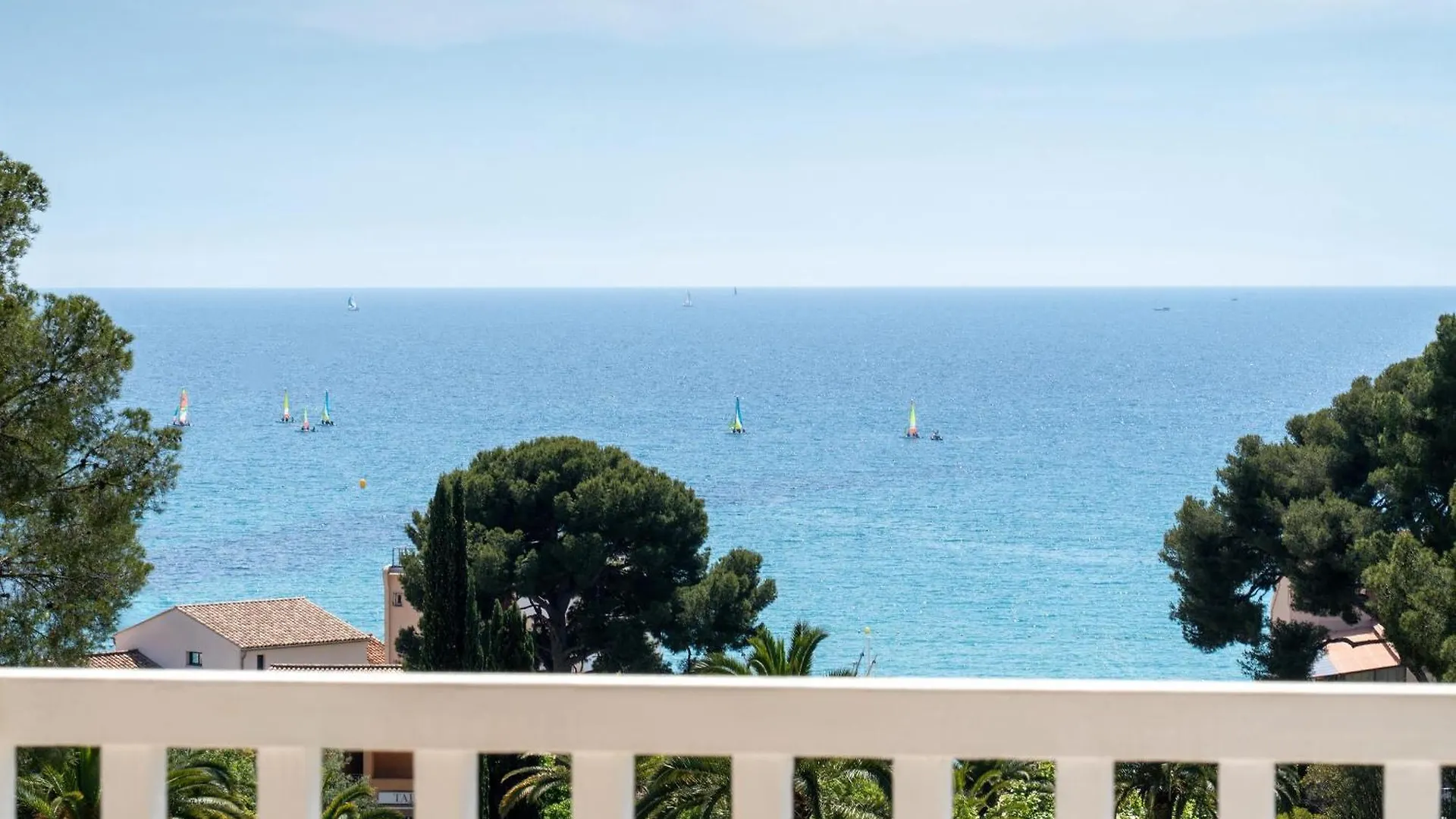***  Grand Hotel Des Lecques; BW Signature Collection Saint-Cyr-sur-Mer France