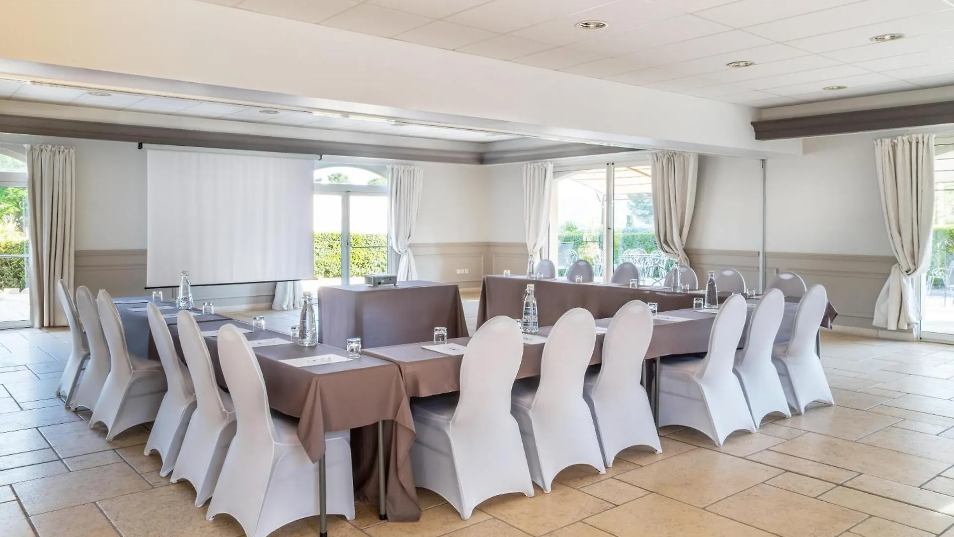 Grand Hotel Des Lecques; BW Signature Collection Saint-Cyr-sur-Mer 3*,