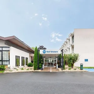 https://best-western-saint-etienne-aeroport.hotels-rhonealpes.com