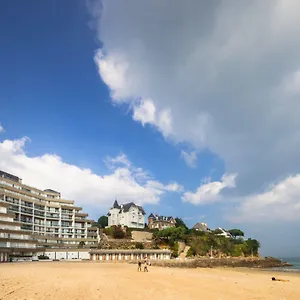 https://inter-hotel-le-crystal.inbrittany.com