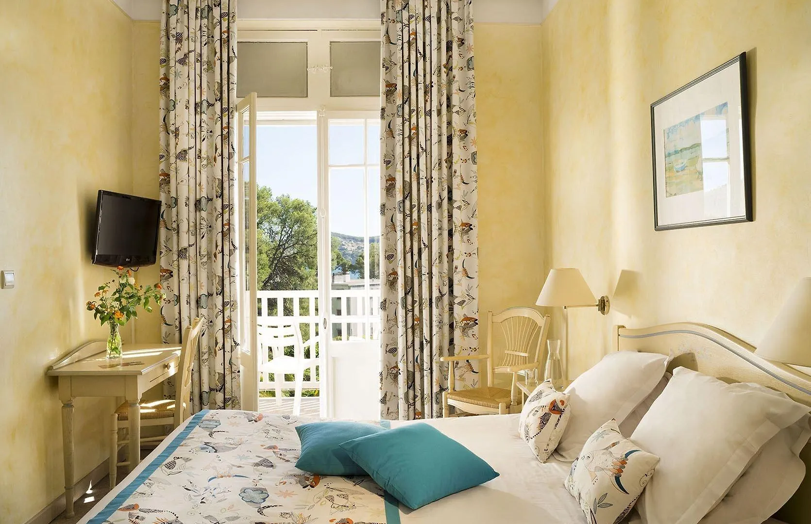 Grand Hotel Des Lecques; BW Signature Collection Saint-Cyr-sur-Mer 3*,  France