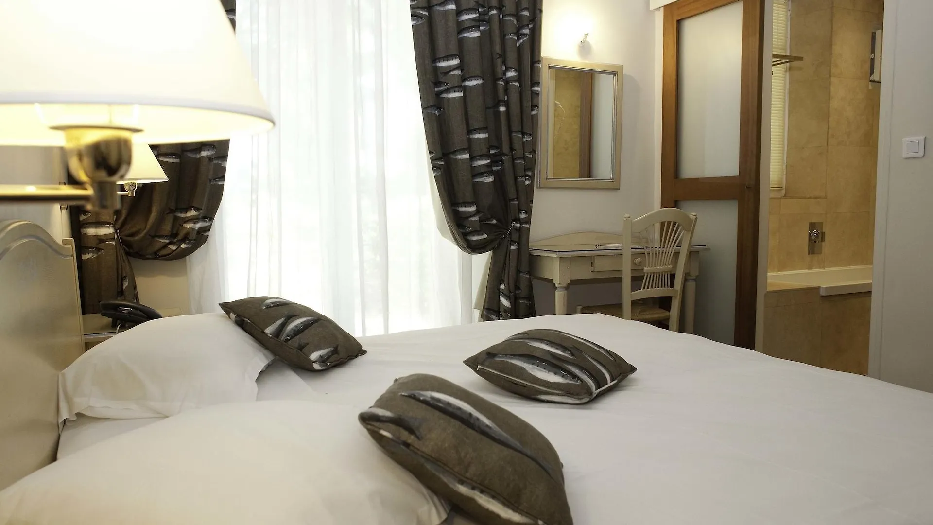 Grand Hôtel Les Lecques Saint-Cyr-sur-Mer Hotel