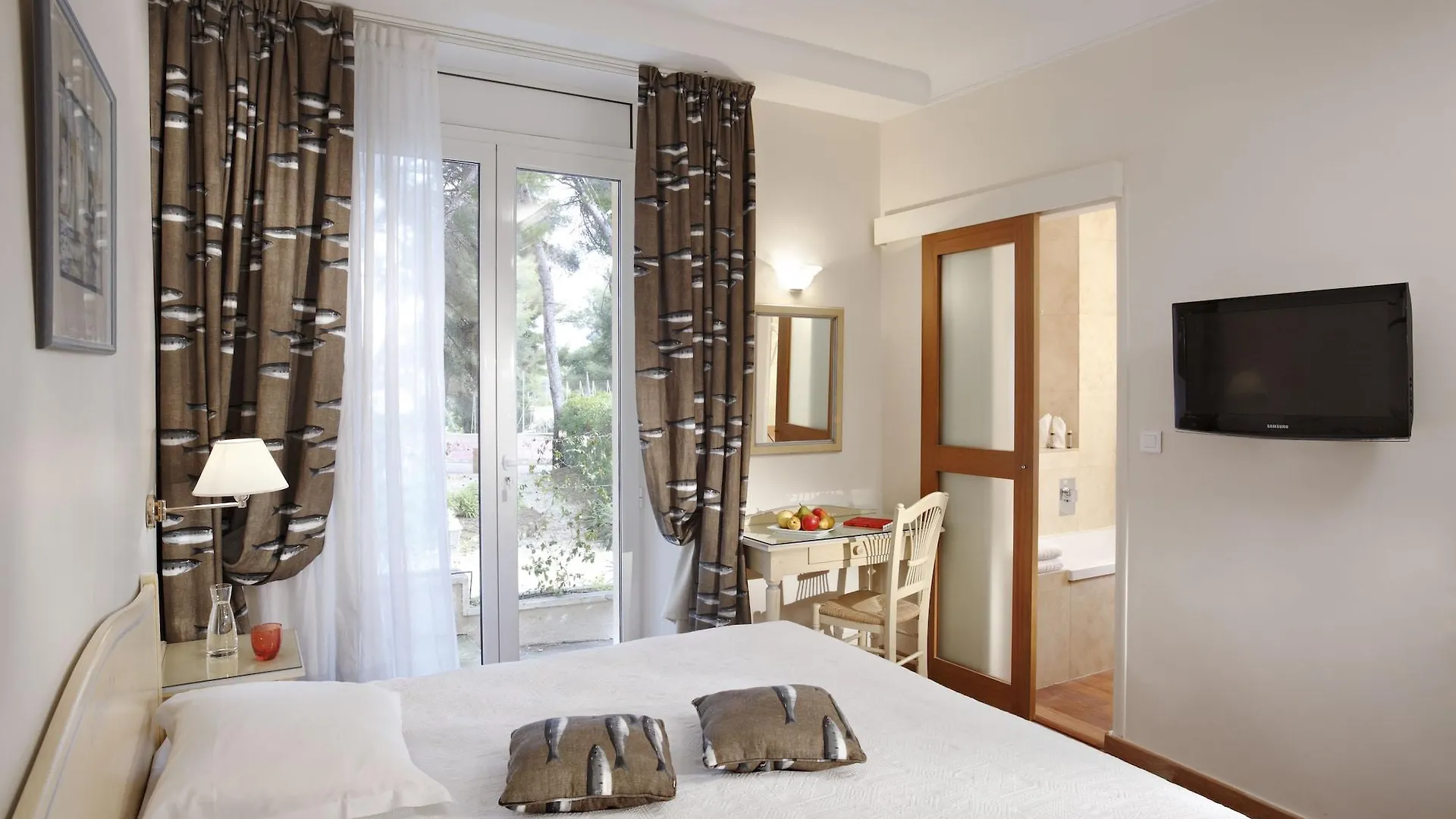 Grand Hôtel Les Lecques Saint-Cyr-sur-Mer France