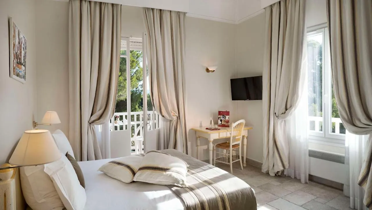 Grand Hôtel Les Lecques Saint-Cyr-sur-Mer Hotel