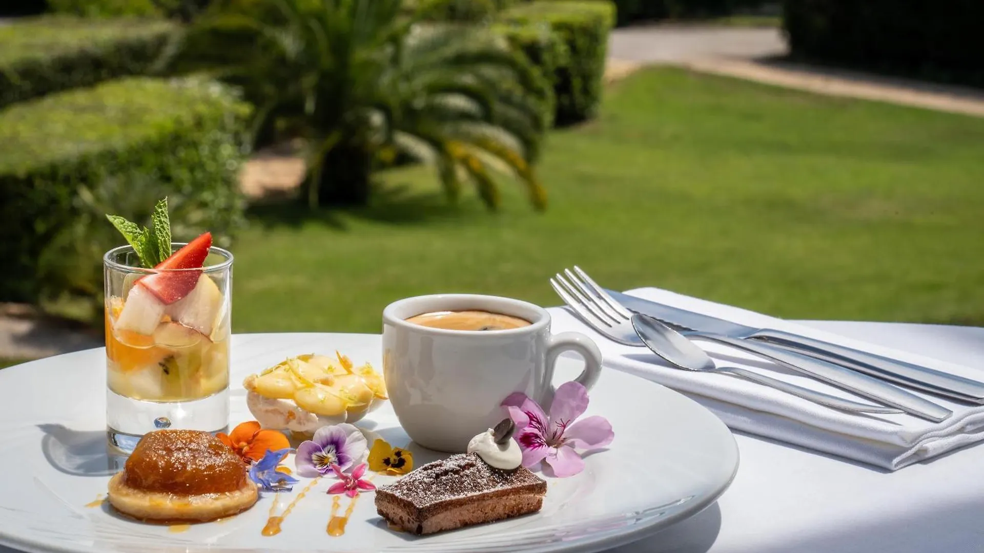 Grand Hotel Des Lecques; BW Signature Collection Saint-Cyr-sur-Mer