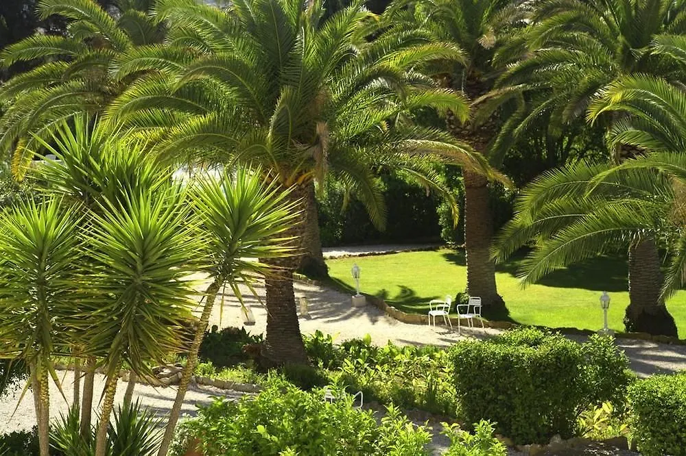 Grand Hôtel Les Lecques Saint-Cyr-sur-Mer Hotel